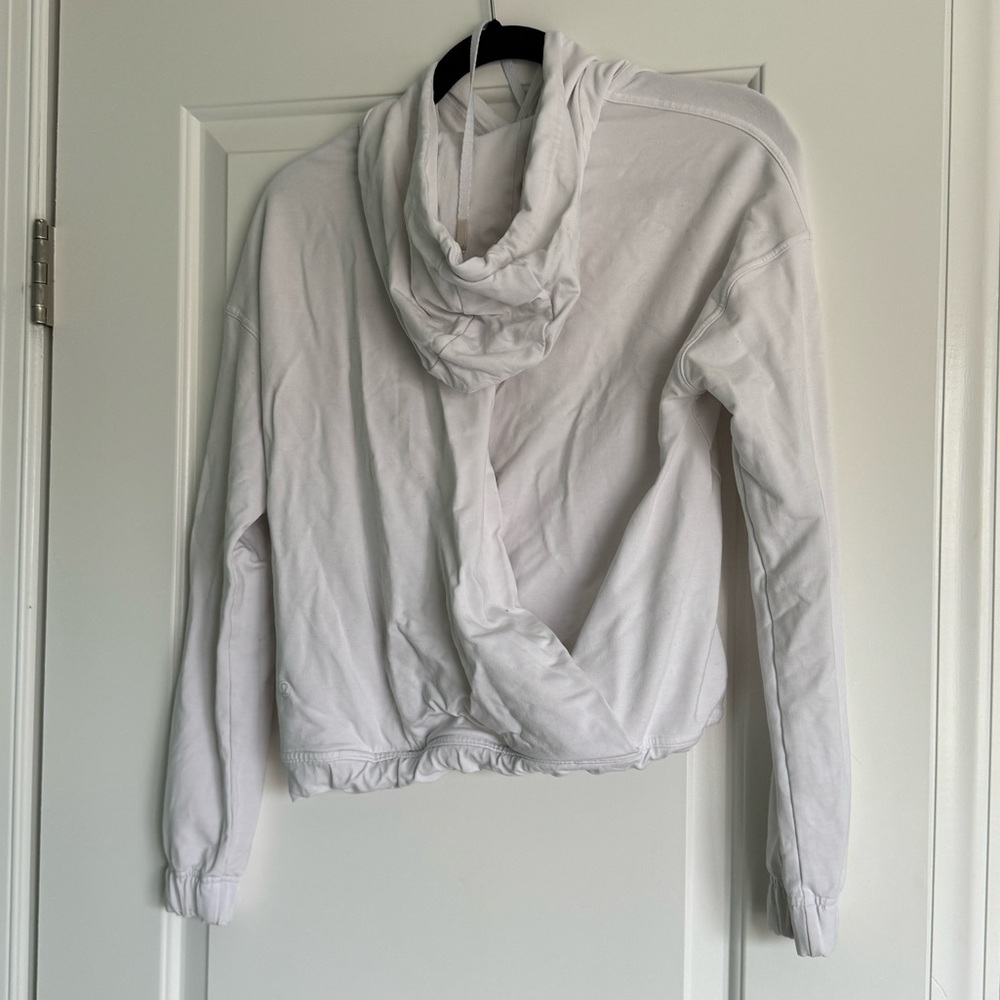 Lululemon Twisted & Tucked Pullover White - Picture 7 of 7